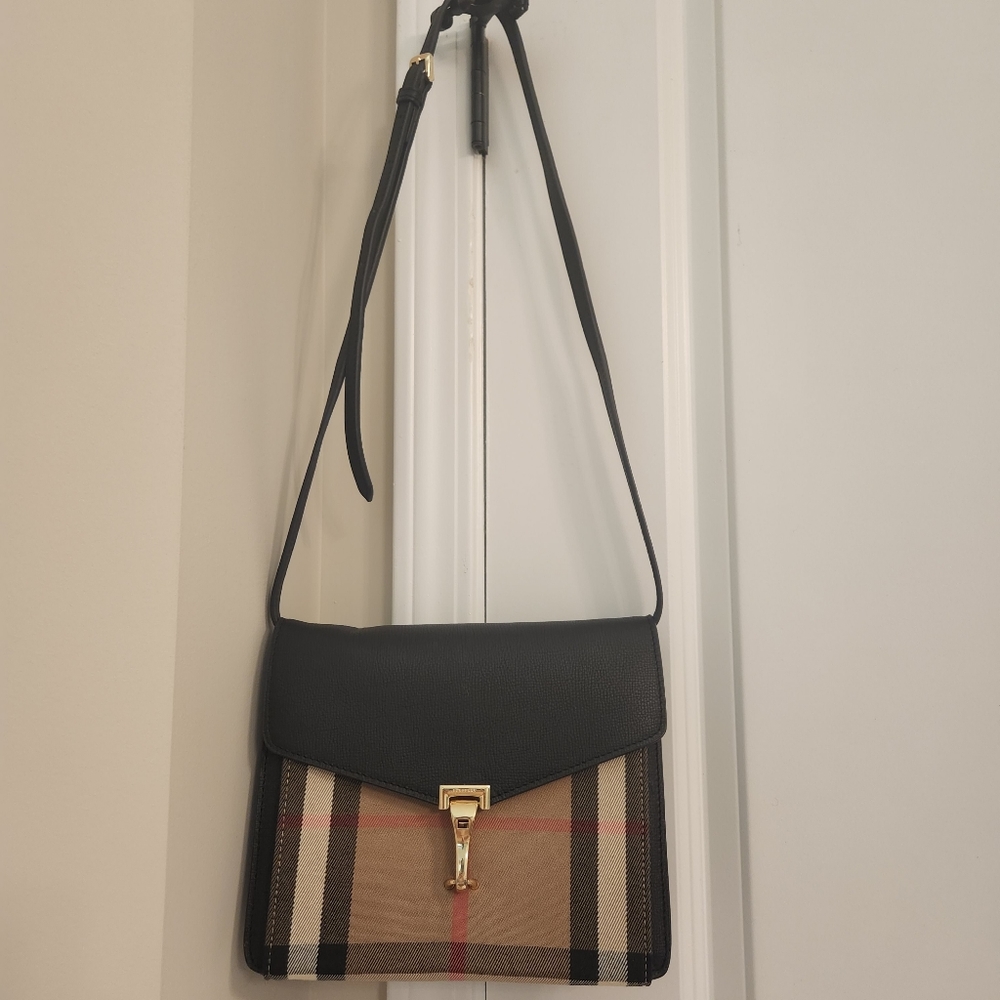 Burberry crossbody